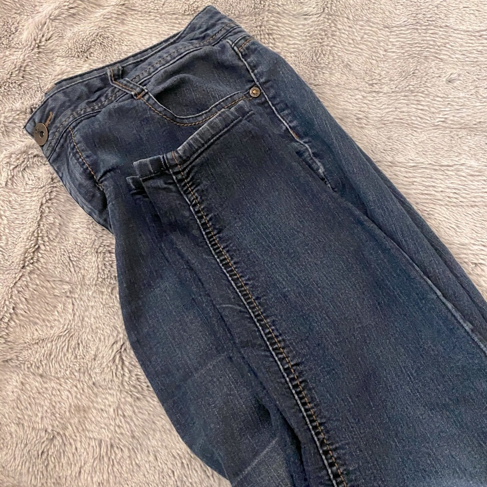 APT. 9 Jeans